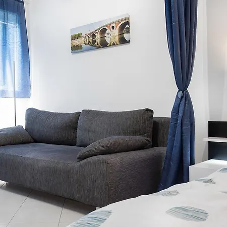 Ancely Studio Aseptise Apartamento Toulouse